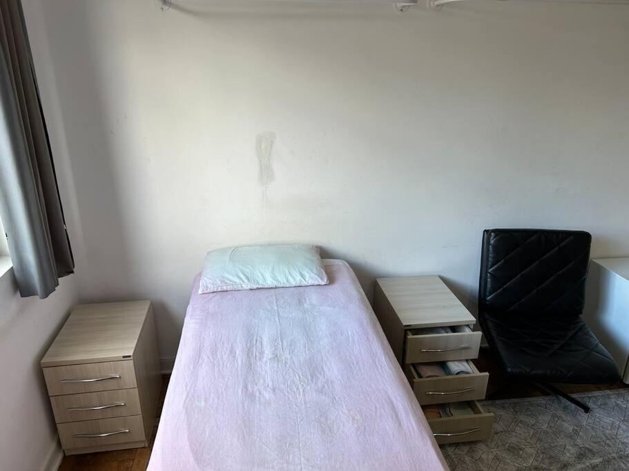 Apartamento Lion Lacerda 111 *